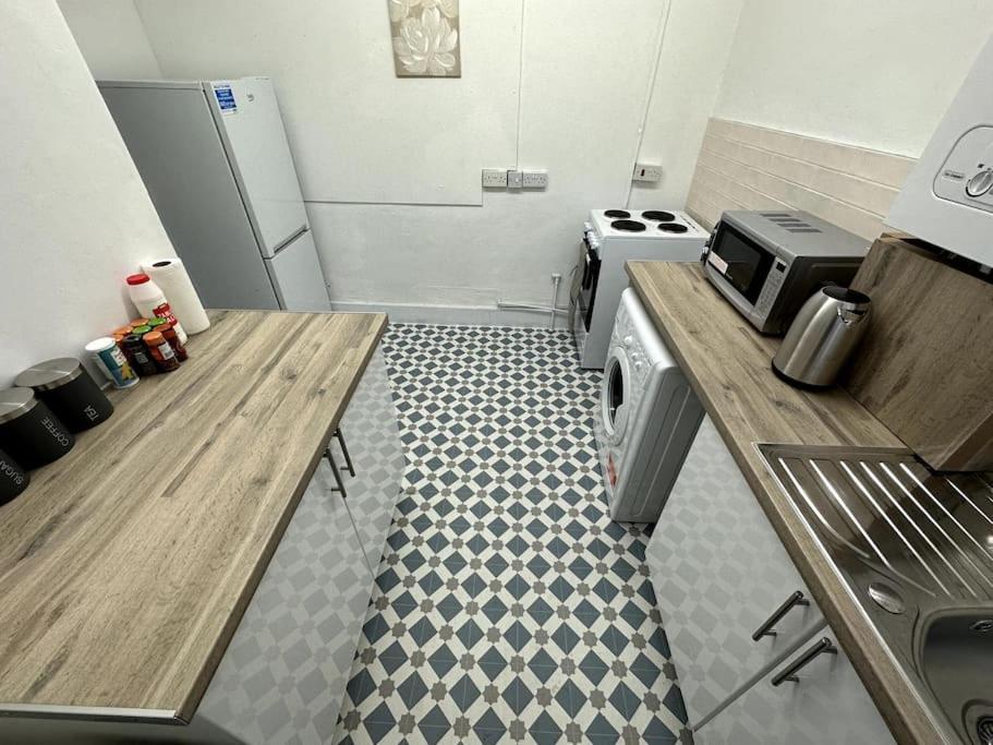 Spectacular 2 Bedroom On Tower Bridge London Exteriör bild